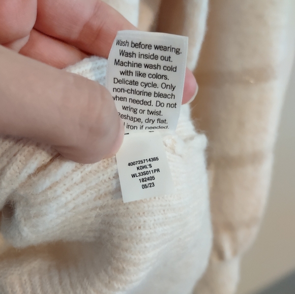 LC Lauren Conrad Metallic Striped Round Neck Sweater NWT - Picture 10 of 14